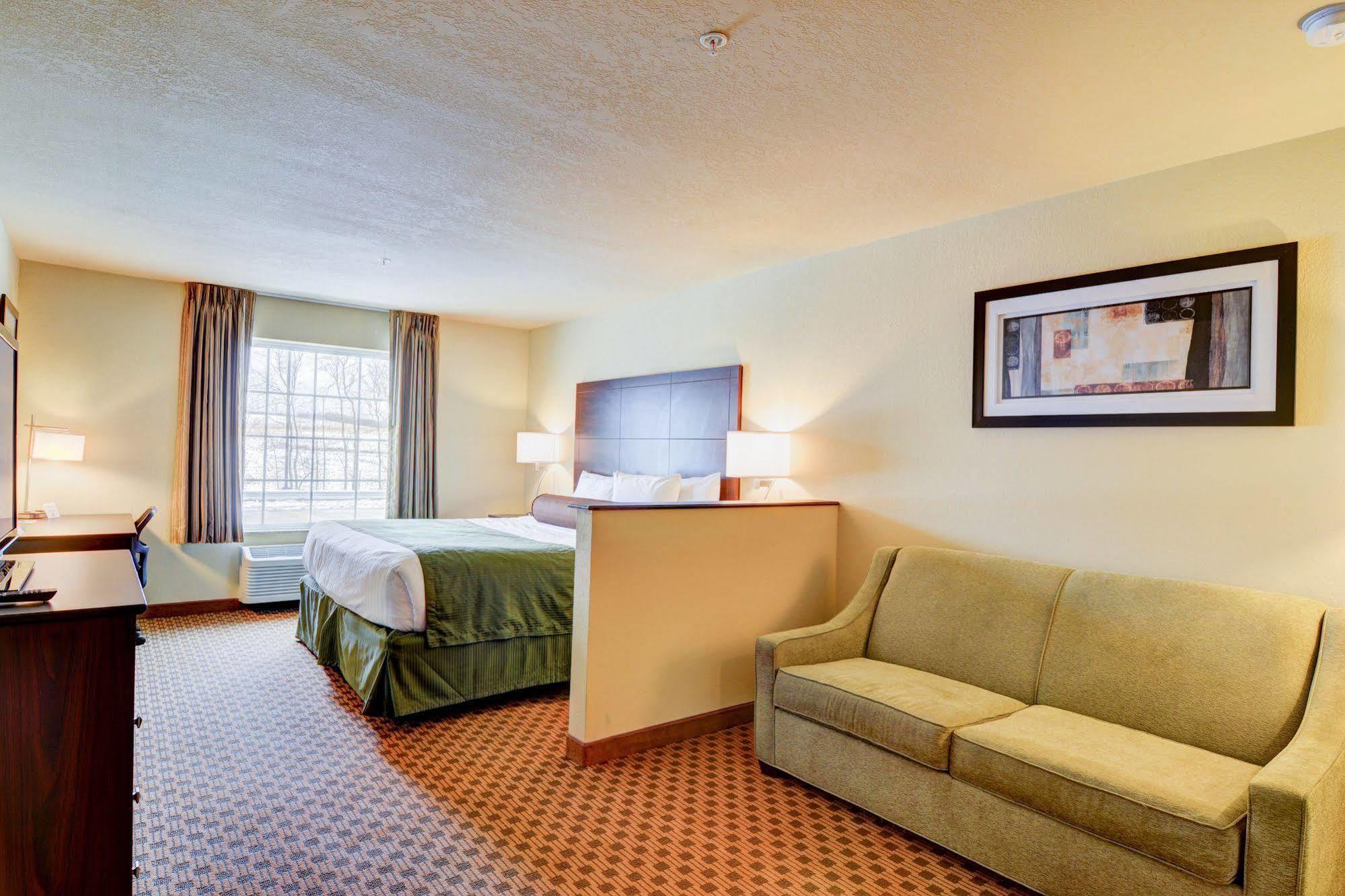 Cobblestone Hotel & Suites - Punxsutawney 외부 사진